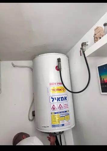 התקנת דוד שמש של אמקור